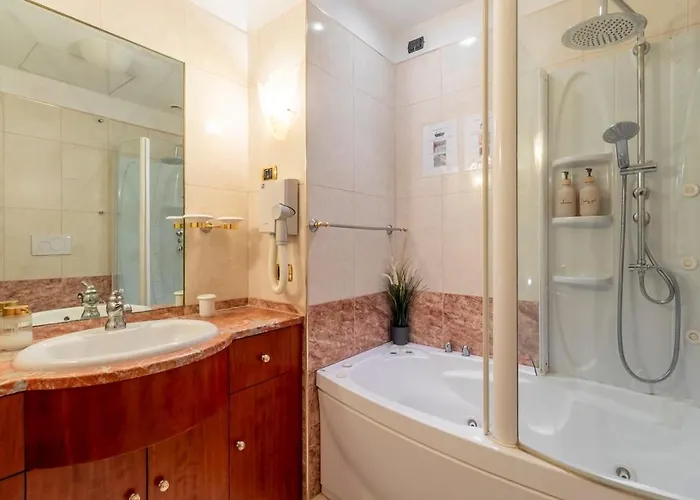 Aurealiving - Historic Trastevere With Terrace Appartamento *