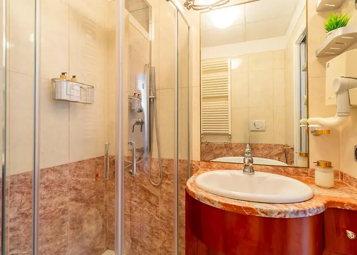 Aurealiving - Historic Trastevere With Terrace Appartamento *
